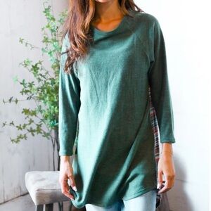 BEESON RIVER Women’s Boutique Brand Green Hacci Stripe Tunic Sweater Size XL